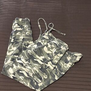 ALMOST FAMOUS Camouflage Women's Cargo Jogger Pants